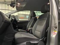 VOLKSWAGEN GOLF SV