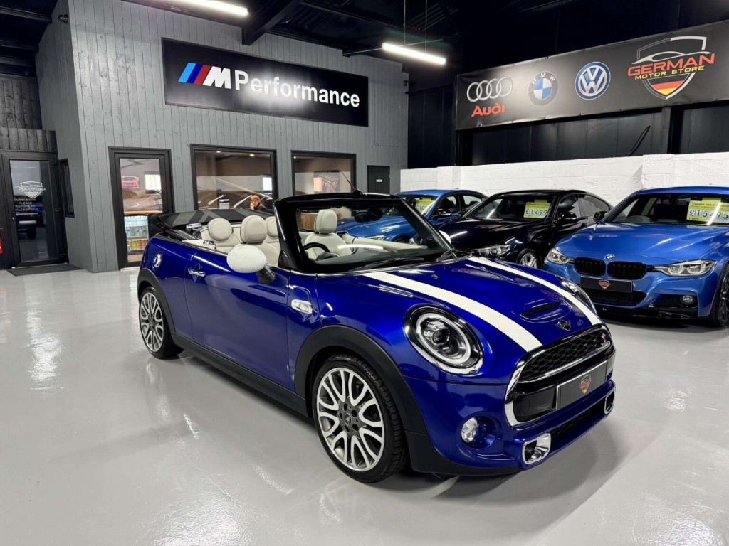 2018 MINI Convertible